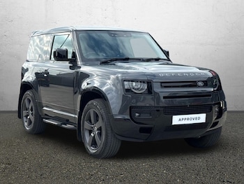 Used Land Rover Defender 2024 for sale - 77961825: Photo