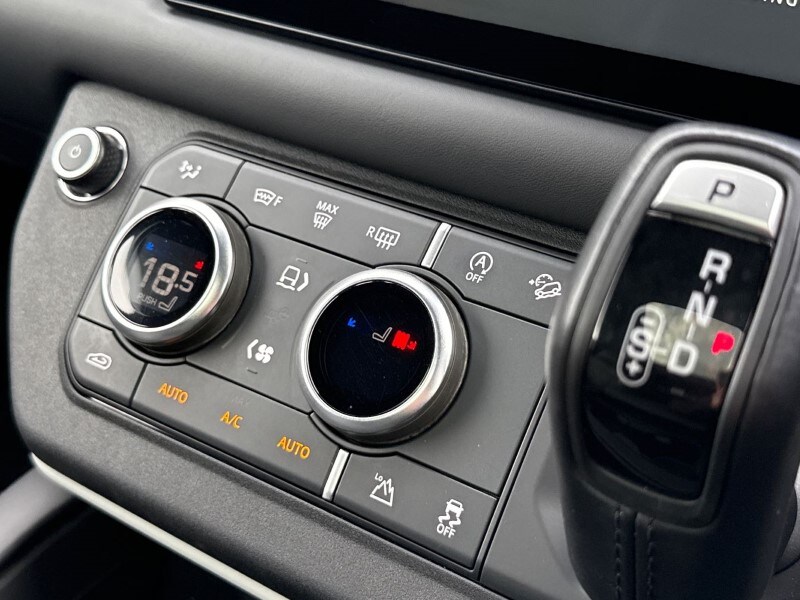 Used Land Rover Defender 2024 for sale - 77961825: Photo 33