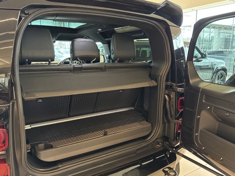 Used Land Rover Defender 2024 for sale - 77961825: Photo 37