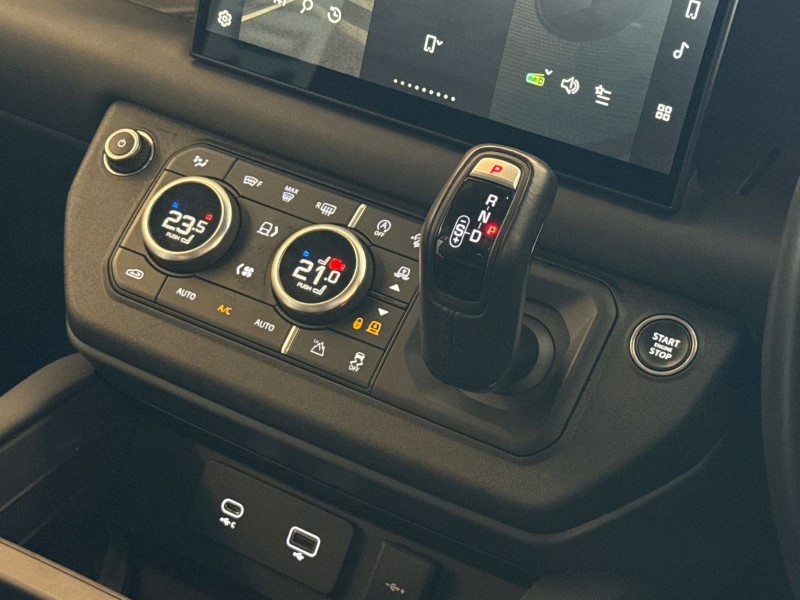 Used Land Rover Defender 2026 for sale - 77997088: Photo 13