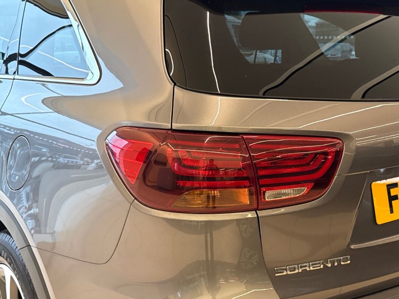 Used Kia Sorento 2018 for sale - 77063473: Photo 19
