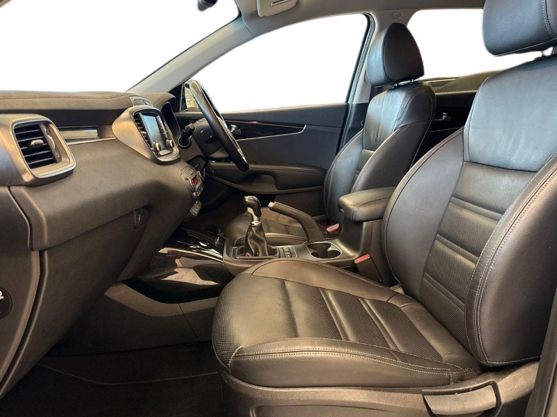 Used Kia Sorento 2018 for sale - 77063473: Photo 3