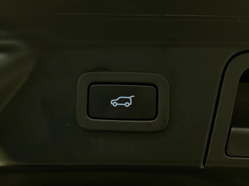 Used Land Rover Range Rover Velar 2022 for sale - 76982235: Photo 40