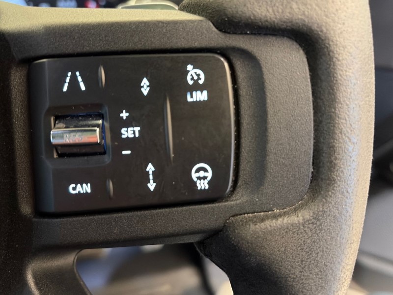 Used Land Rover Defender 2023 for sale - 77063475: Photo 28