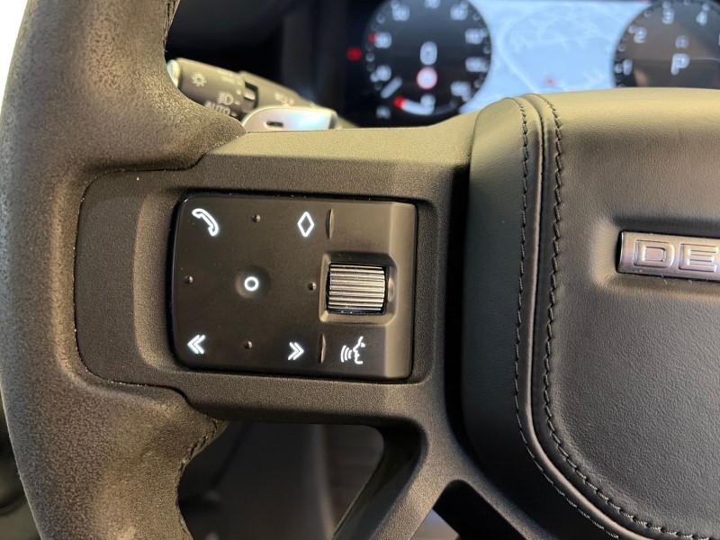 Used Land Rover Defender 2023 for sale - 77063475: Photo 29