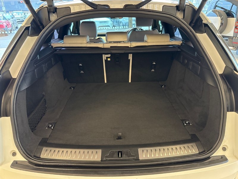 Used Land Rover Range Rover Velar 2022 for sale - 77532238: Photo 10