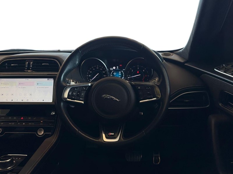 Used Jaguar F-Pace 2019 for sale - 77945571: Photo 15