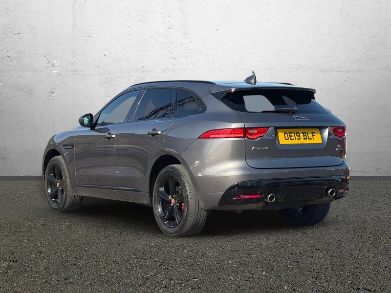 Used Jaguar F-Pace 2019 for sale - 77945571: Photo 2