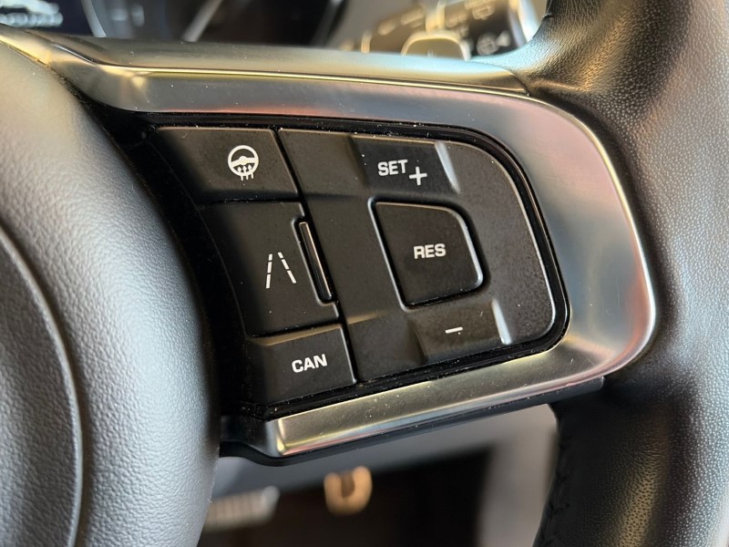 Used Jaguar F-Pace 2019 for sale - 77945571: Photo 29