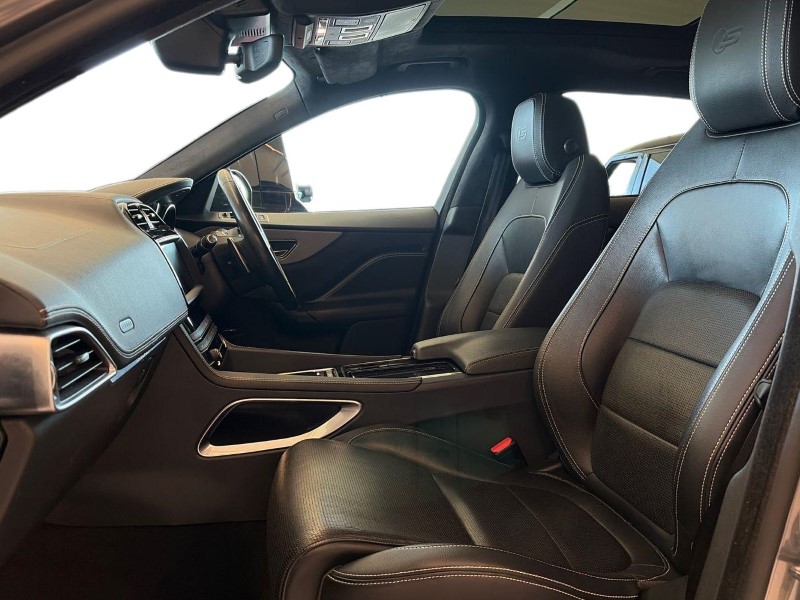 Used Jaguar F-Pace 2019 for sale - 77945571: Photo 3