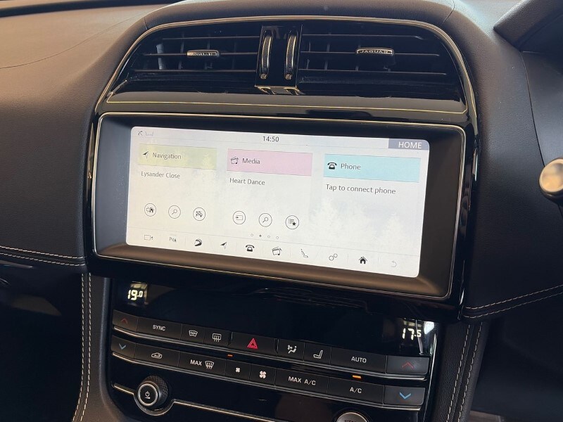 Used Jaguar F-Pace 2019 for sale - 77945571: Photo 30