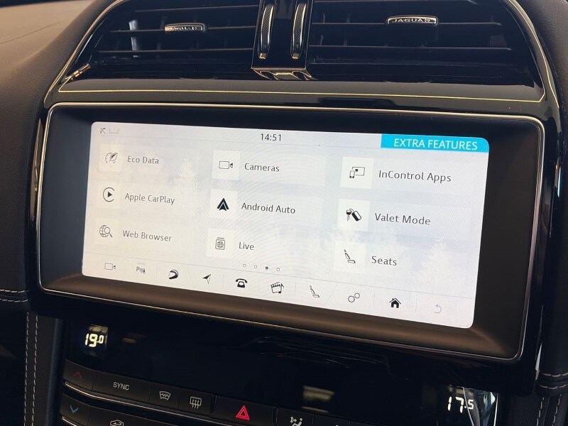 Used Jaguar F-Pace 2019 for sale - 77945571: Photo 33