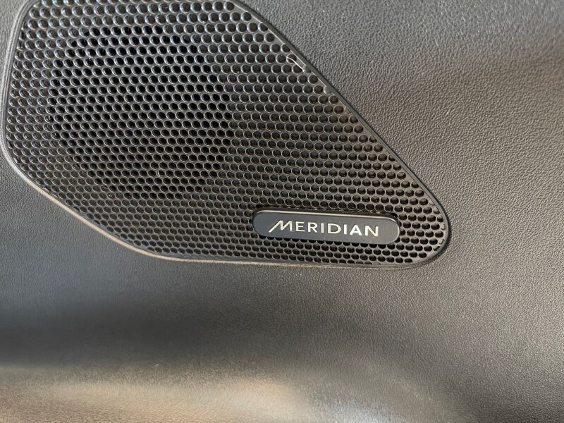 Used Jaguar F-Pace 2019 for sale - 77945571: Photo 38