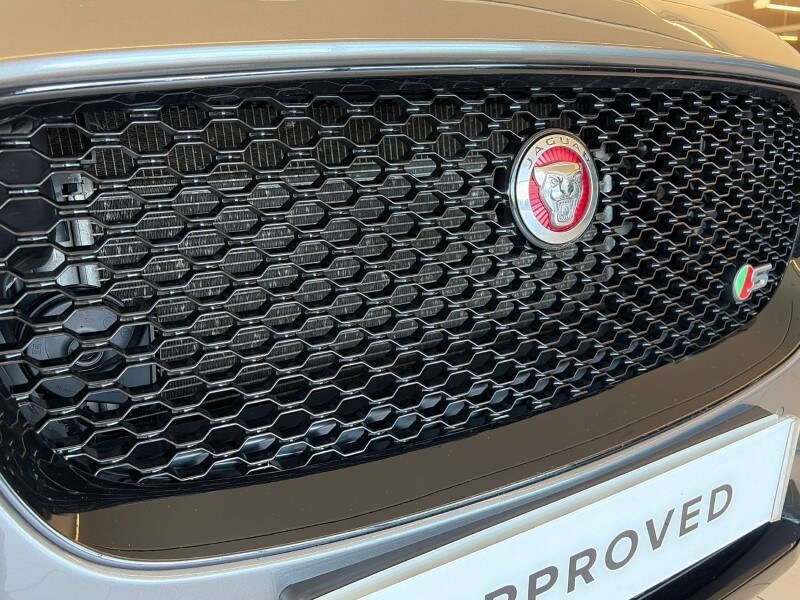 Used Jaguar F-Pace 2019 for sale - 77945571: Photo 46