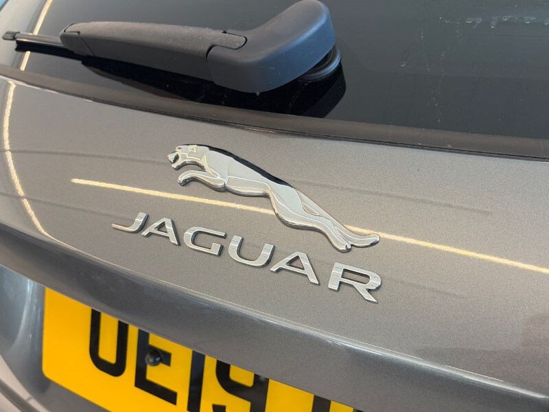 Used Jaguar F-Pace 2019 for sale - 77945571: Photo 48