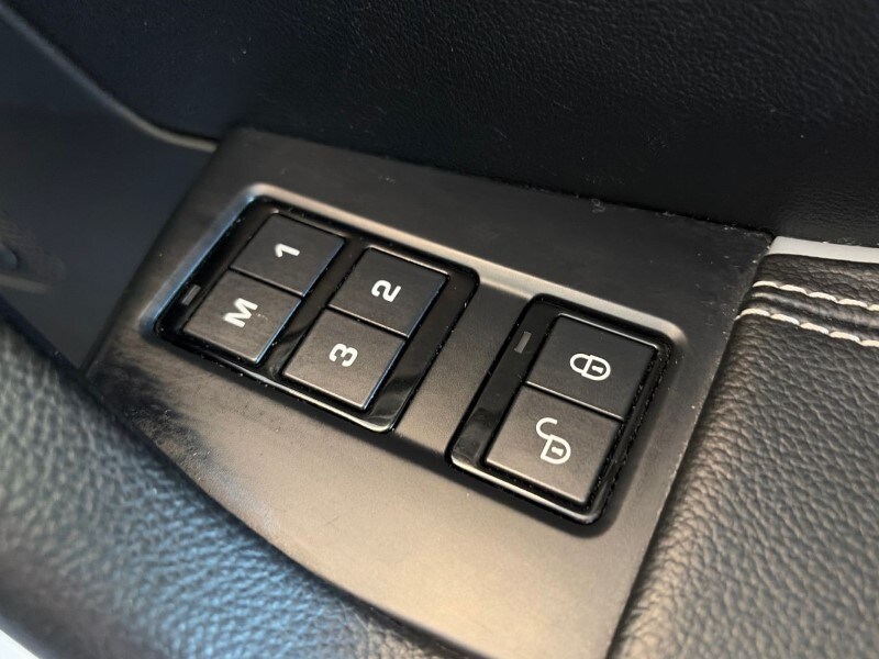 Used Jaguar F-Pace 2019 for sale - 77945571: Photo 55