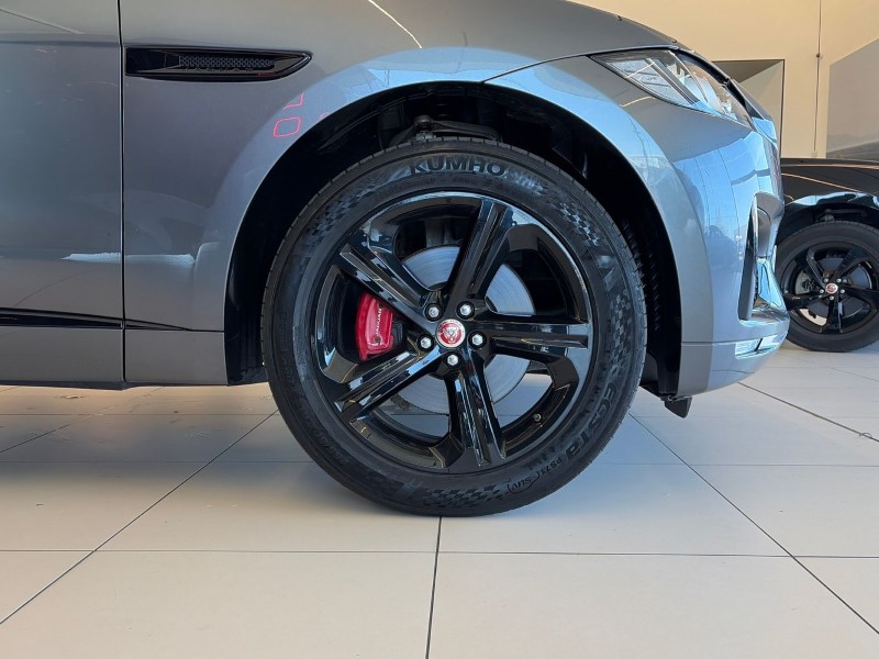 Used Jaguar F-Pace 2019 for sale - 77945571: Photo 8