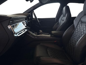 Used Audi Q7 2023 for sale - 79352491: Photo