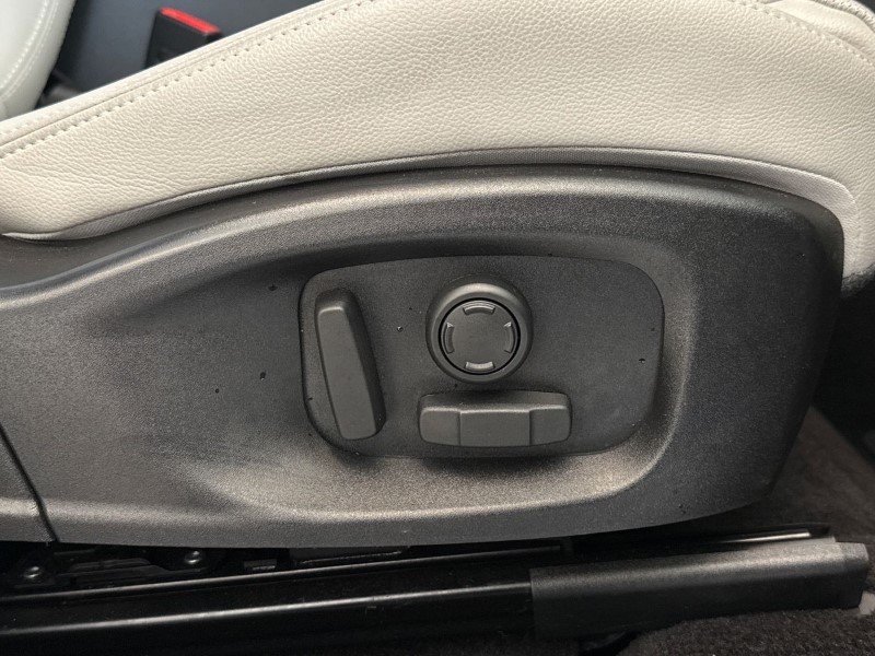 Used Jaguar E-Pace 2023 for sale - 77619332: Photo 24