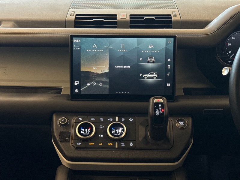 Used Land Rover Defender 2023 for sale - 76981249: Photo 14