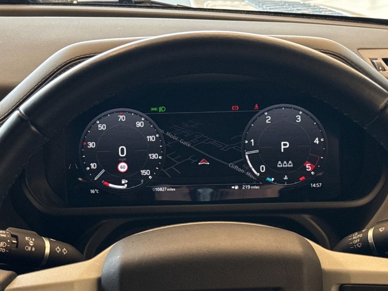 Used Land Rover Defender 2023 for sale - 76981249: Photo 16