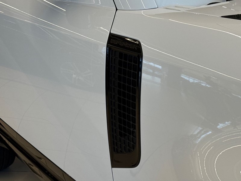 Used Land Rover Defender 2023 for sale - 76981249: Photo 20