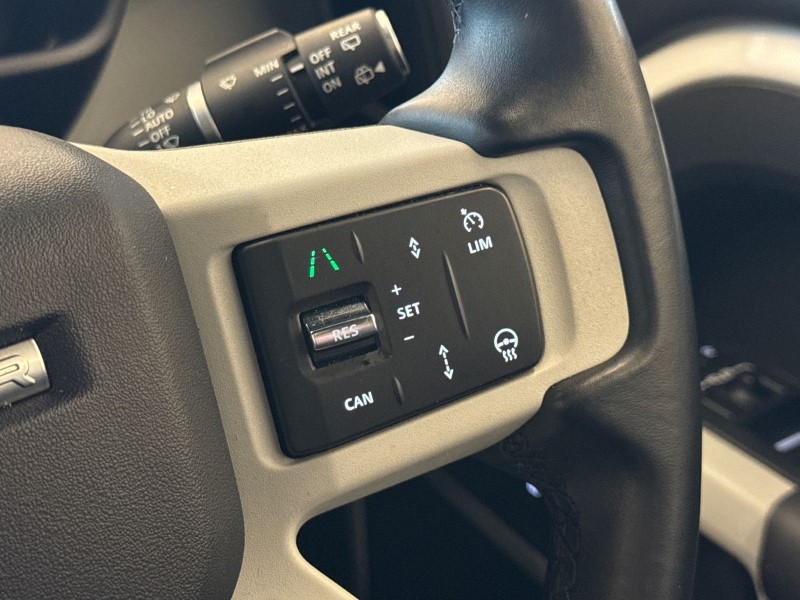 Used Land Rover Defender 2023 for sale - 76981249: Photo 29