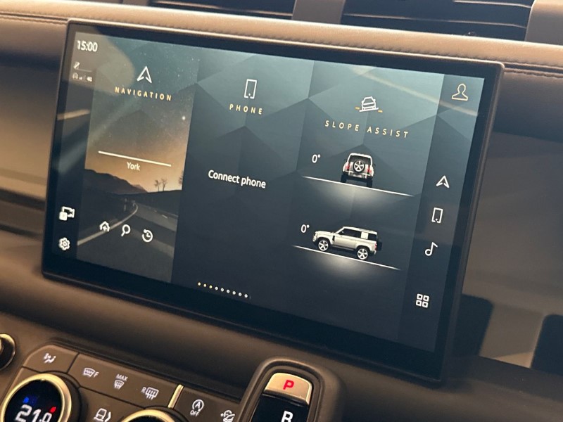 Used Land Rover Defender 2023 for sale - 76981249: Photo 30