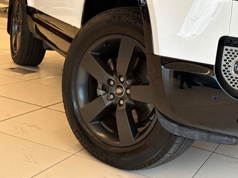 Used Land Rover Defender 2023 for sale - 76981249: Photo 43