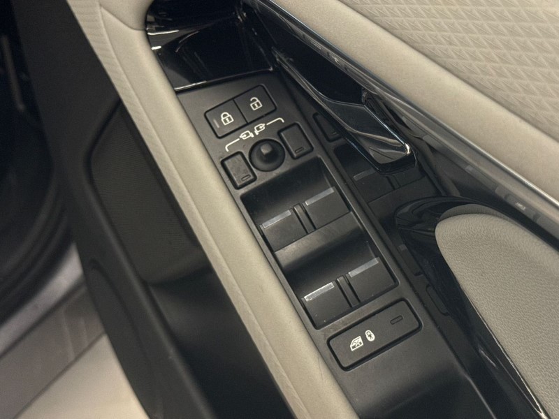 Used Land Rover Range Rover Evoque 2023 for sale - 76981992: Photo 23