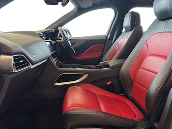 Used Jaguar F-Pace 2020 for sale - 79404126: Photo