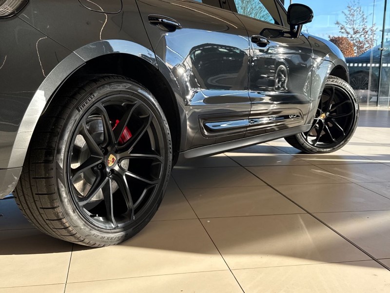 Used Porsche Macan 2024 for sale - 76982112: Photo 49