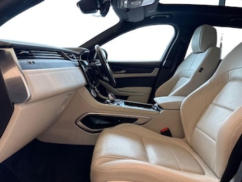 Used Jaguar F-Pace 2023 for sale - 79243810: Photo