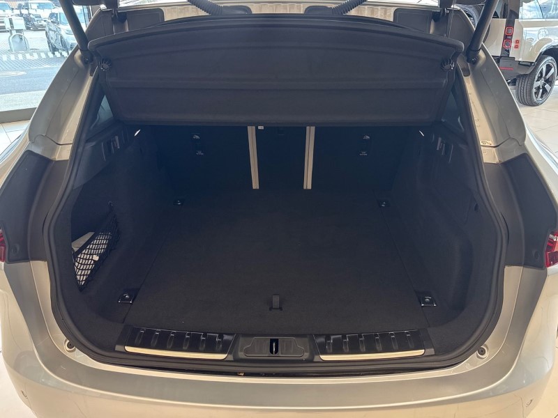 Used Jaguar F-Pace 2022 for sale - 76981294: Photo 10