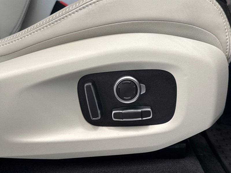 Used Jaguar F-Pace 2022 for sale - 76981294: Photo 23