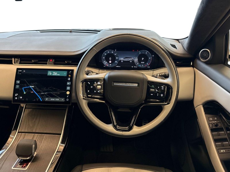 Used Land Rover Range Rover Evoque 2024 for sale - 76980996: Photo 15