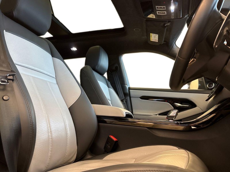 Used Land Rover Range Rover Evoque 2024 for sale - 76980996: Photo 26