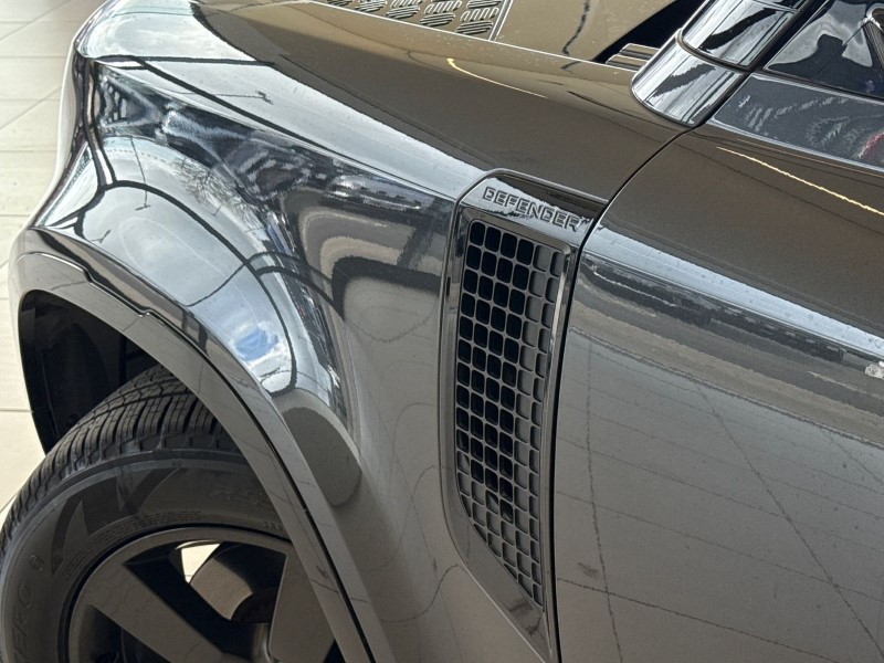 Used Land Rover Defender 2023 for sale - 78067145: Photo 20