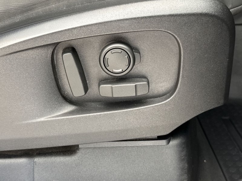 Used Land Rover Defender 2023 for sale - 78067145: Photo 24