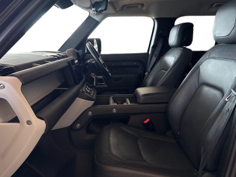 Used Land Rover Defender 2023 for sale - 78067145: Photo 3