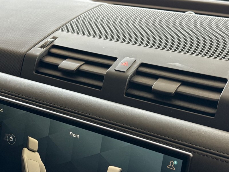 Used Land Rover Defender 2023 for sale - 78067145: Photo 35