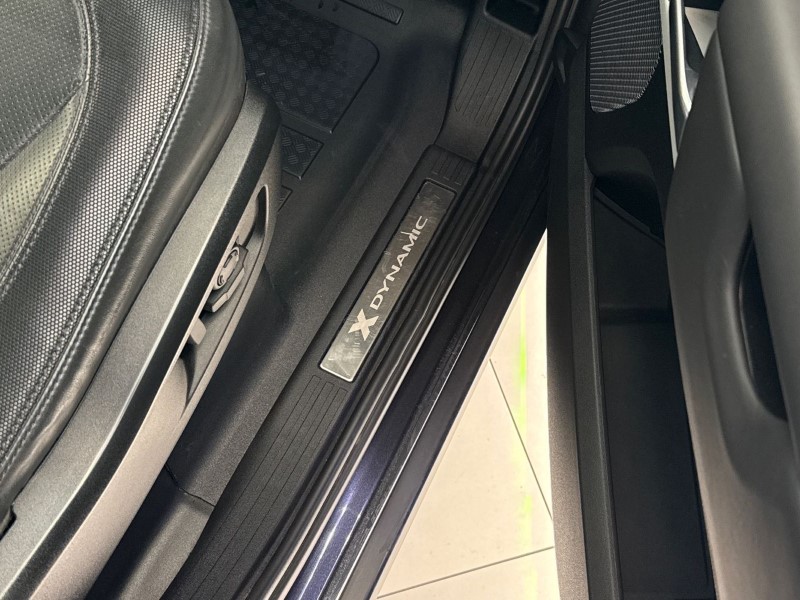 Used Land Rover Defender 2023 for sale - 78067145: Photo 37