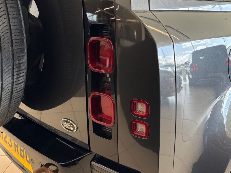 Used Land Rover Defender 2023 for sale - 78067145: Photo 45