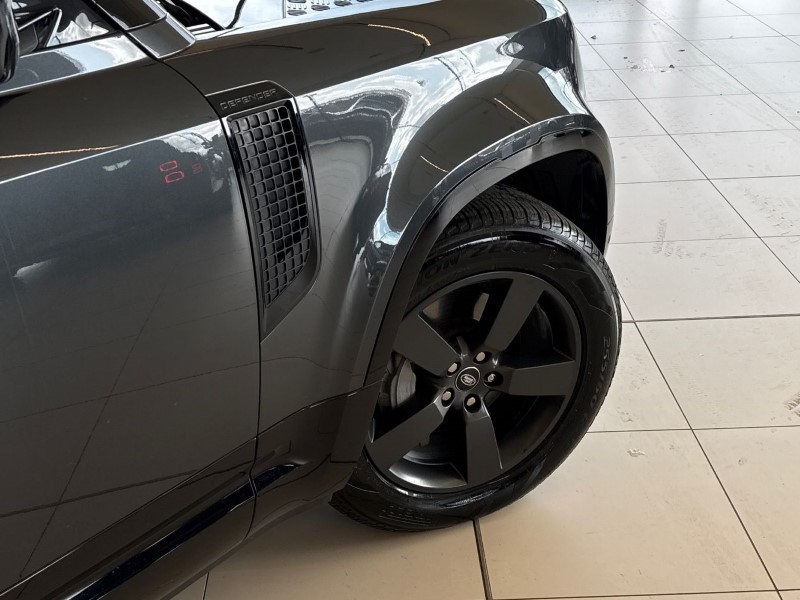 Used Land Rover Defender 2023 for sale - 78067145: Photo 47