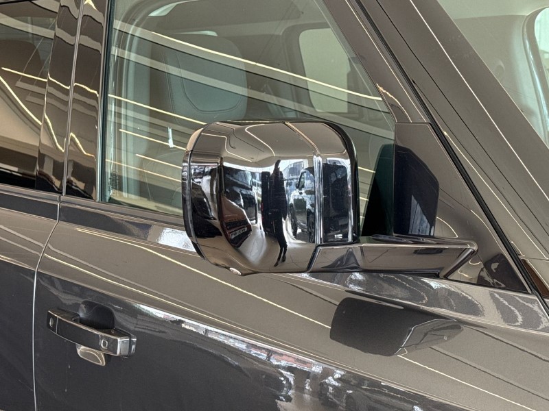 Used Land Rover Defender 2023 for sale - 78067145: Photo 48