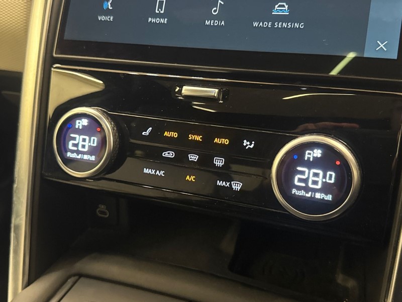 Used Land Rover Discovery 2021 for sale - 76980806: Photo 33