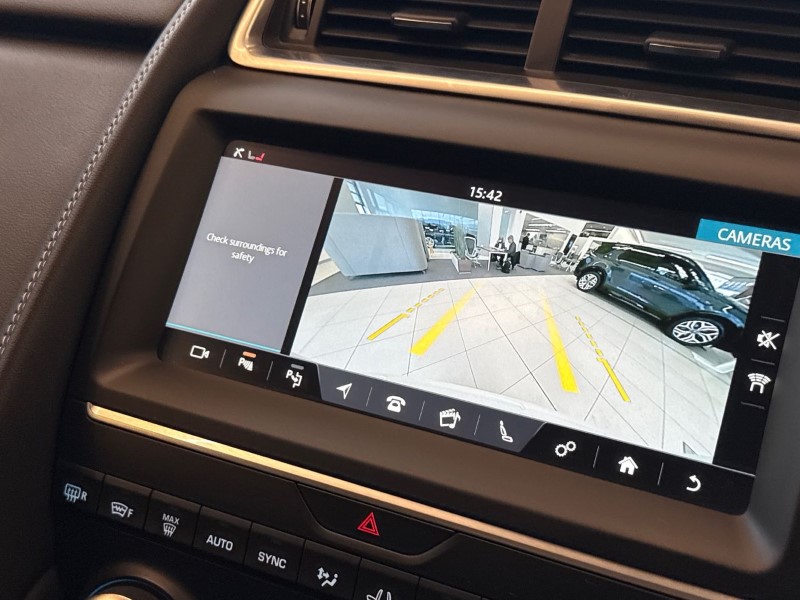 Used Jaguar E-Pace 2020 for sale - 77649906: Photo 12