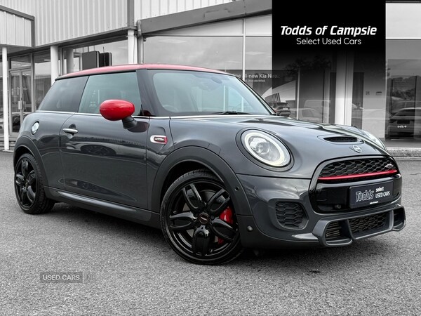 Used MINI Hatch 2020 for sale - 76240502: Photo 1