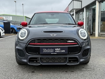 Used MINI Hatch 2020 for sale - 76240502: Photo 2