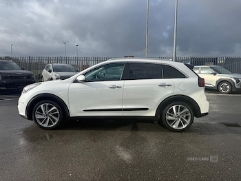 Used Kia Niro 2017 for sale - 77560241: Photo
